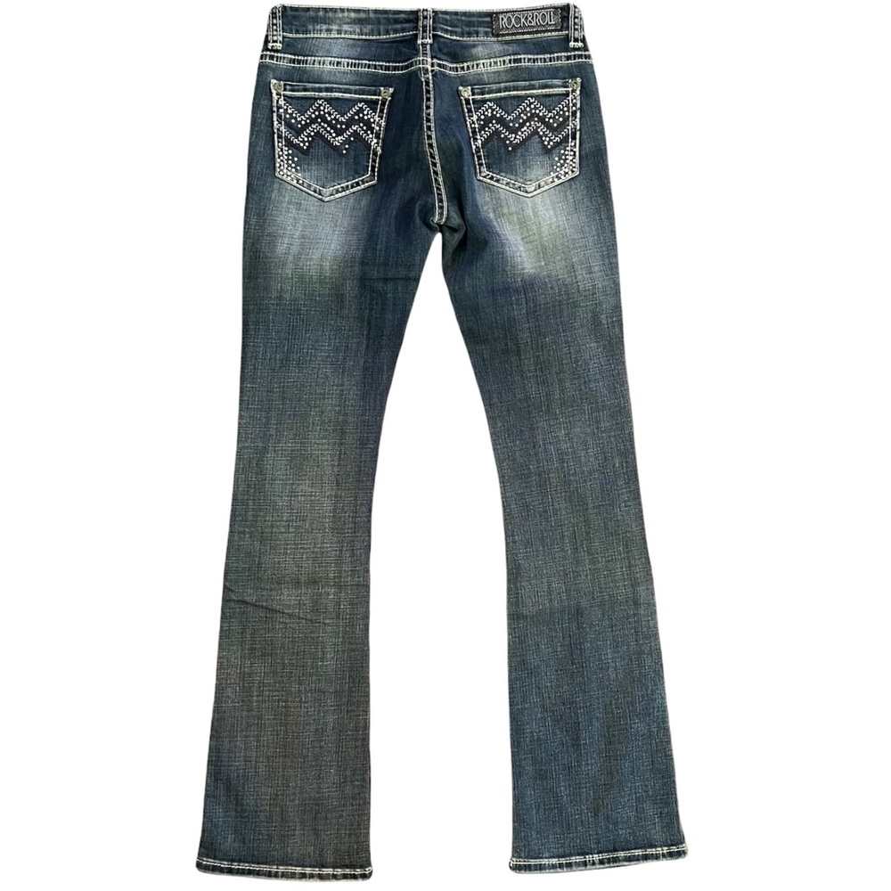 *SOLD* Rock & Roll Cowgirl Rival Low Rise Bootcut Jeans - Picture 7 of 9